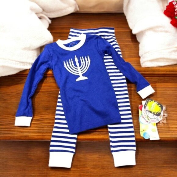 Sara's Prints Hanukkah Pajamas Size 4 Glow in the Dark Menorah Striped Organic C - Picture 1 of 9